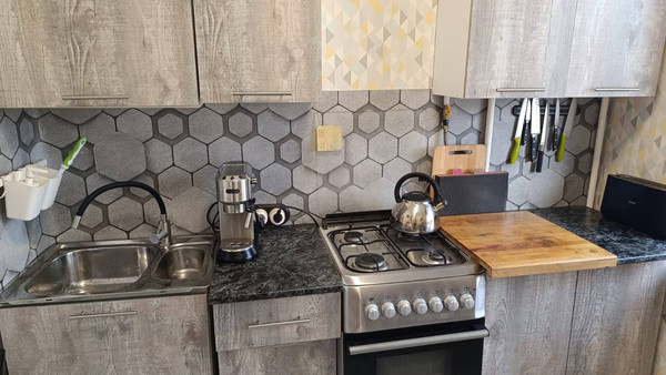 Сдам трехкомнатную (3-комн.) квартиру, Черепановых проезд, 74, Москва г