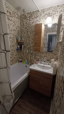 Сдам трехкомнатную (3-комн.) квартиру, Черепановых проезд, 74, Москва г