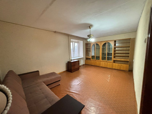 Продам трехкомнатную (3-комн.) квартиру, 339-й Стрелковой Дивизии ул, 15, Ростов-на-Дону г