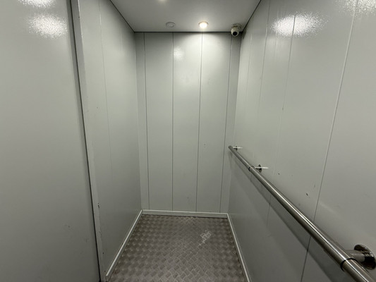 Продам трехкомнатную (3-комн.) квартиру, 339-й Стрелковой Дивизии ул, 15, Ростов-на-Дону г