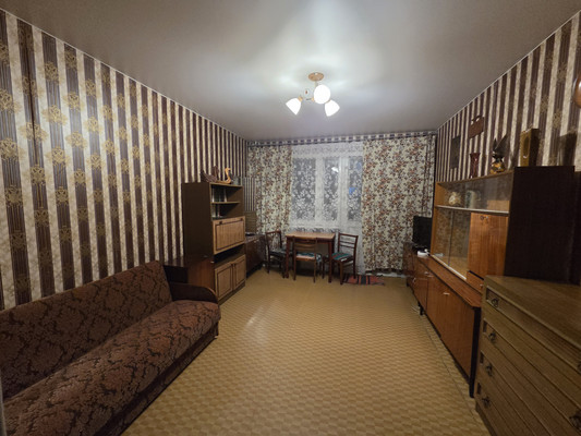 Сдам трехкомнатную (3-комн.) квартиру, Кораблестроителей ул, 35к1, Санкт-Петербург г