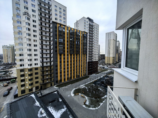 Продам двухкомнатную (2-комн.) квартиру, Западный квартал (Купелинка мкр) ул, 7к1, Сапроново д