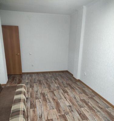 Сдам однокомнатную (1-комн.) квартиру, Светлогорская ул, 11А, Красноярск г