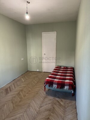 Продам трехкомнатную (3-комн.) квартиру, Старая Басманная ул, 9к2, Москва г