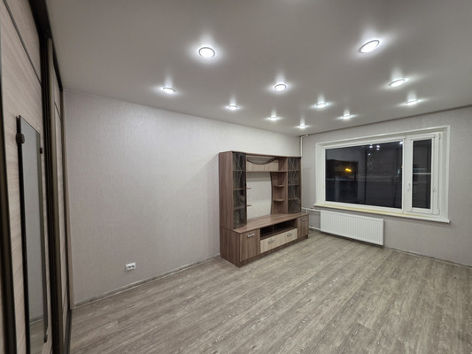 Продам однокомнатную (1-комн.) квартиру, Антикайнена ул, 5, Костомукша г