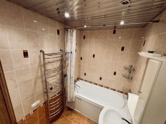 Продам двухкомнатную (2-комн.) квартиру, 2-й Покровский проезд, 2к2, Котельники г