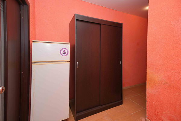 Продам однокомнатную (1-комн.) квартиру, 3-й Линии проезд, 161, Краснодар г