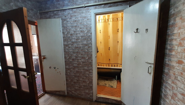 Продам двухкомнатную (2-комн.) квартиру, Балаклавская ул, 97, Симферополь г