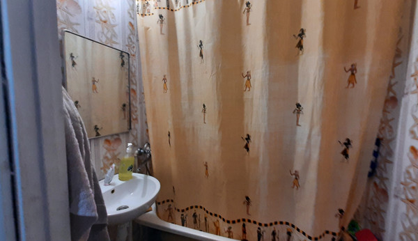 Продам двухкомнатную (2-комн.) квартиру, Балаклавская ул, 97, Симферополь г