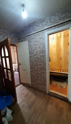 Продам двухкомнатную (2-комн.) квартиру, Балаклавская ул, 97, Симферополь г