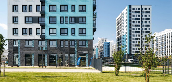 Продам однокомнатную (1-комн.) квартиру, Новая ул, 10к10, Ям с