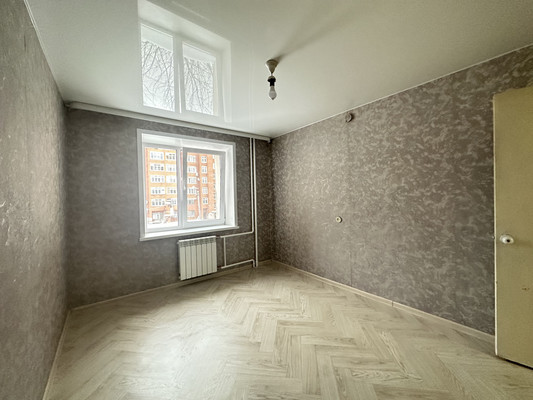 Продам двухкомнатную (2-комн.) квартиру, Малая Ямская ул, 2кА, Пермь г