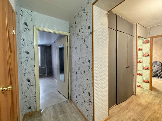 Продам двухкомнатную (2-комн.) квартиру, Малая Ямская ул, 2кА, Пермь г