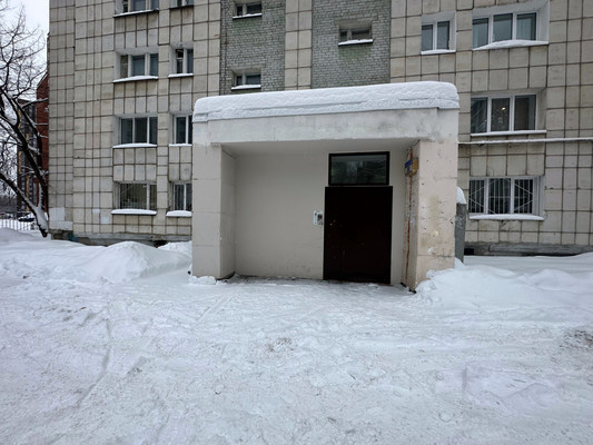 Продам двухкомнатную (2-комн.) квартиру, Малая Ямская ул, 2кА, Пермь г