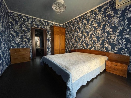 Продам двухкомнатную (2-комн.) квартиру, Южная ул, 7, Новороссийск г