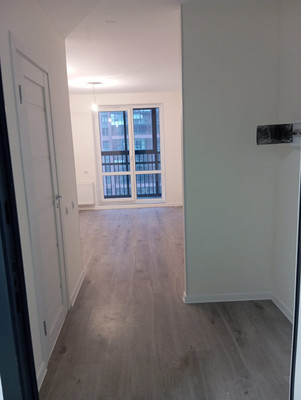 Продам однокомнатную (1-комн.) квартиру, Тихая ул, 9к5, Бугры п