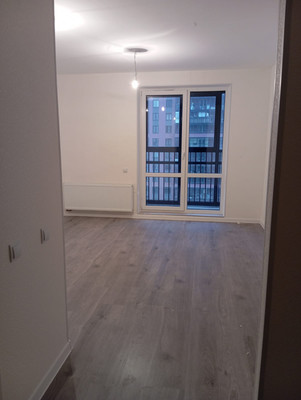 Продам однокомнатную (1-комн.) квартиру, Тихая ул, 9к5, Бугры п