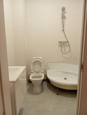 Продам однокомнатную (1-комн.) квартиру, Тихая ул, 9к5, Бугры п