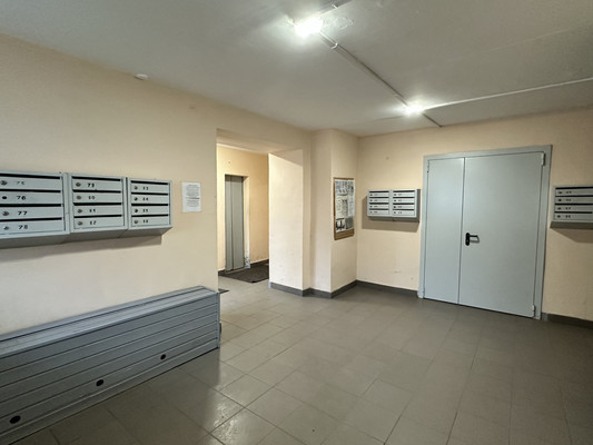 Продам двухкомнатную (2-комн.) квартиру, Парковая 3-я ул, 38к1, Москва г