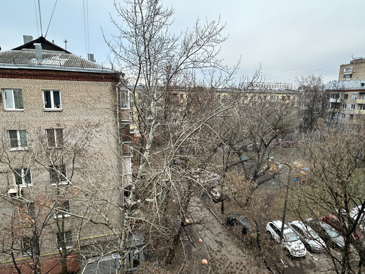 Продам двухкомнатную (2-комн.) квартиру, Парковая 3-я ул, 38к1, Москва г