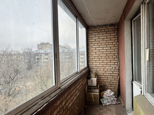 Продам двухкомнатную (2-комн.) квартиру, Парковая 3-я ул, 38к1, Москва г