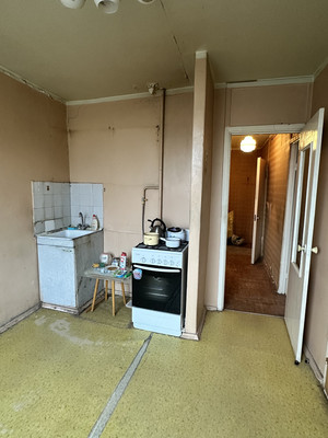 Продам двухкомнатную (2-комн.) квартиру, Парковая 3-я ул, 38к1, Москва г