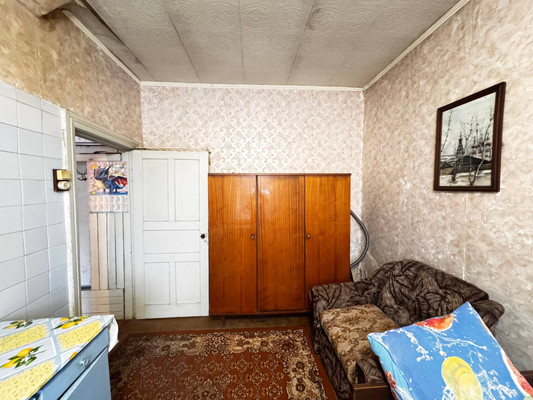 Продам двухкомнатную (2-комн.) квартиру, Ударная ул, 15, Ишим г