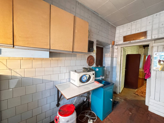 Продам двухкомнатную (2-комн.) квартиру, Ударная ул, 15, Ишим г