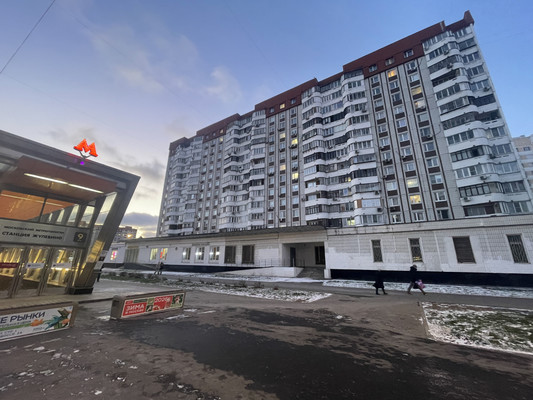 Продам трехкомнатную (3-комн.) квартиру, Генерала Кузнецова ул, 20, Москва г