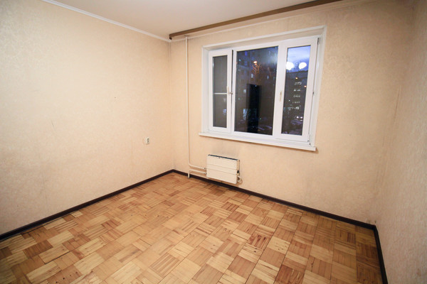 Продам трехкомнатную (3-комн.) квартиру, Генерала Кузнецова ул, 20, Москва г