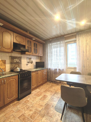 Продам двухкомнатную (2-комн.) квартиру, Рощинская (Климовск мкр.) ул, 19ка, Подольск г