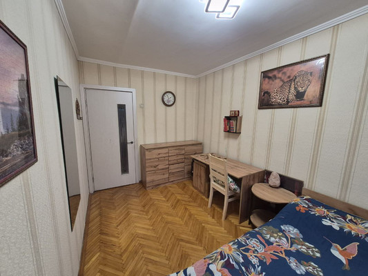 Продам трехкомнатную (3-комн.) квартиру, Пушкинская ул, 15к2, Ашукино дп