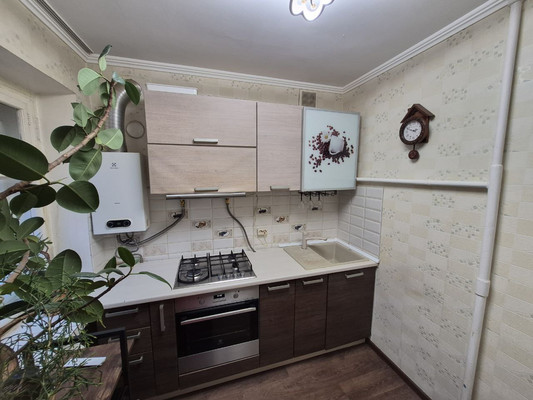 Продам трехкомнатную (3-комн.) квартиру, Пушкинская ул, 15к2, Ашукино дп