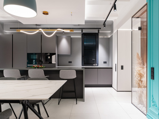 Продам трехкомнатную (3-комн.) квартиру, Коробицына ул, 2а, Сестрорецк г