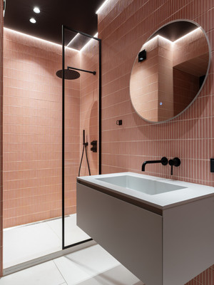 Продам трехкомнатную (3-комн.) квартиру, Коробицына ул, 2а, Сестрорецк г