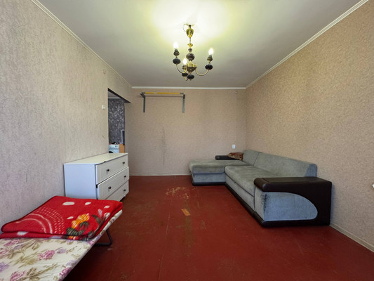 Продам двухкомнатную (2-комн.) квартиру, Чернышевского ул, 4, Ишим г