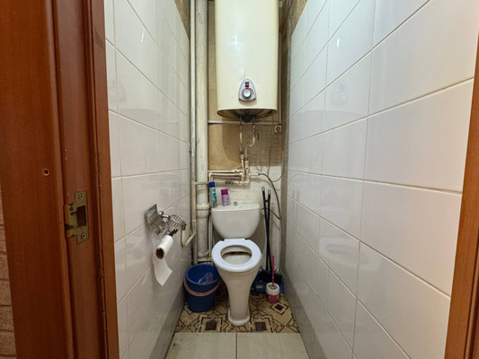 Продам двухкомнатную (2-комн.) квартиру, Чернышевского ул, 4, Ишим г