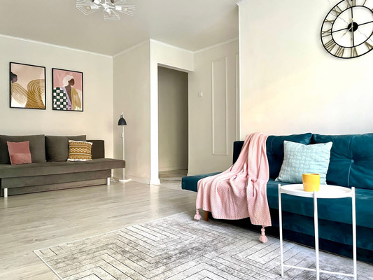 Продам двухкомнатную (2-комн.) квартиру, Генерала Соммера ул, 58, Калининград г