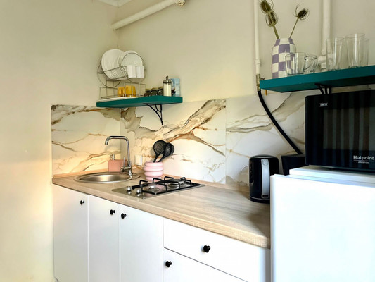 Продам двухкомнатную (2-комн.) квартиру, Генерала Соммера ул, 58, Калининград г