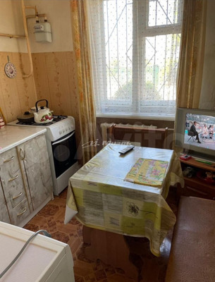 Продам однокомнатную (1-комн.) квартиру, Строительная ул, 4, Саки г