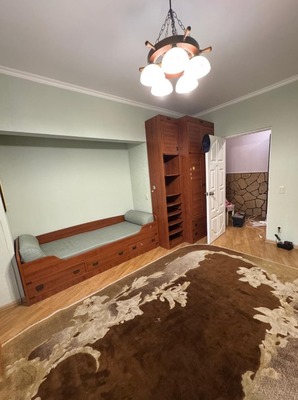 Продам двухкомнатную (2-комн.) квартиру, 1-я Крестьянская ул, 18, Мытищи г