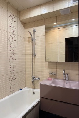 Продам двухкомнатную (2-комн.) квартиру, 1-я Крестьянская ул, 18, Мытищи г