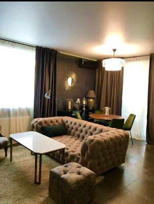 Продам двухкомнатную (2-комн.) квартиру, Рябиновая ул, 3к4, Москва г