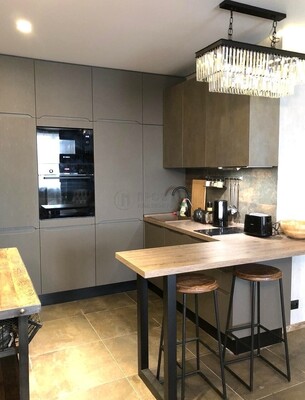 Продам двухкомнатную (2-комн.) квартиру, Рябиновая ул, 3к4, Москва г