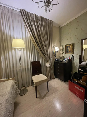 Продам трехкомнатную (3-комн.) квартиру, Цветной бульвар (Центральный р-н) ул, 10, Сочи г