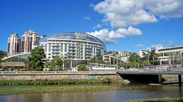 Продам трехкомнатную (3-комн.) квартиру, Цветной бульвар (Центральный р-н) ул, 10, Сочи г