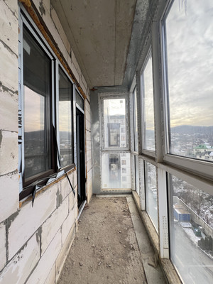 Продам трехкомнатную (3-комн.) квартиру, Атажукина ул, 11, Нальчик г