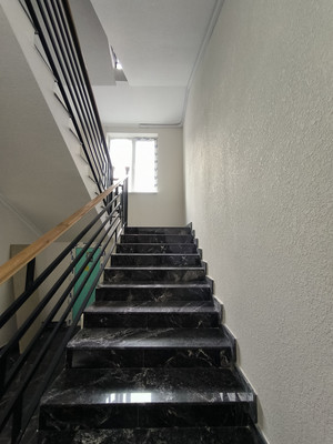 Продам двухкомнатную (2-комн.) квартиру, Нахушева ул, 71, Нальчик г