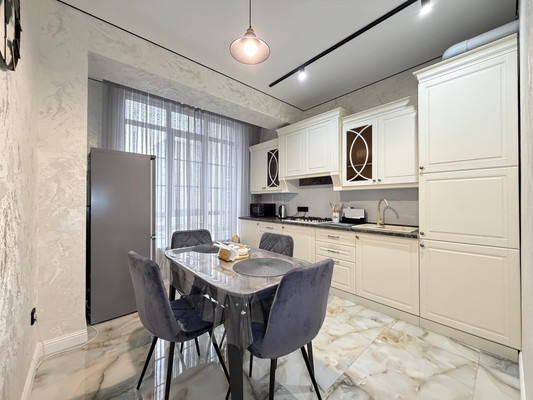 Продам двухкомнатную (2-комн.) квартиру, Шогенова ул, 12, Нальчик г