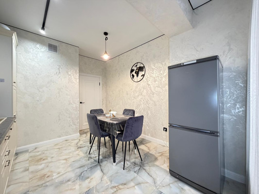 Продам двухкомнатную (2-комн.) квартиру, Шогенова ул, 12, Нальчик г